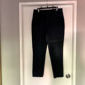 Croft & Barrow pull on jeans